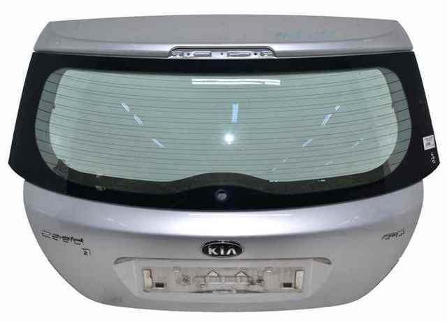 П'яті двері KIA Ceed
