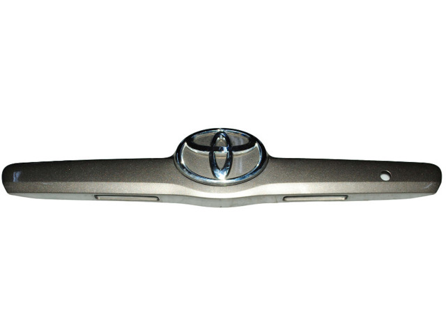 Накладка кришки багажника 7681133170B1 TOYOTA