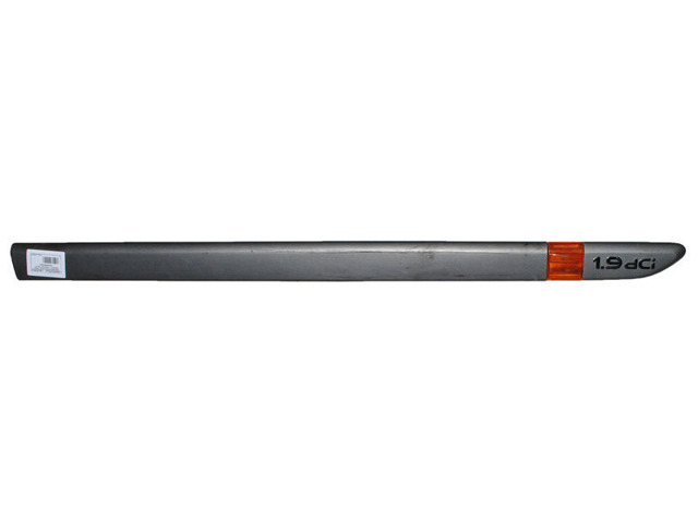 Молдинг передньої правої двері 7701060404 RENAULT