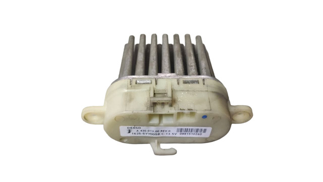 Регулятор оборотів пічки 7701068993 RENAULT