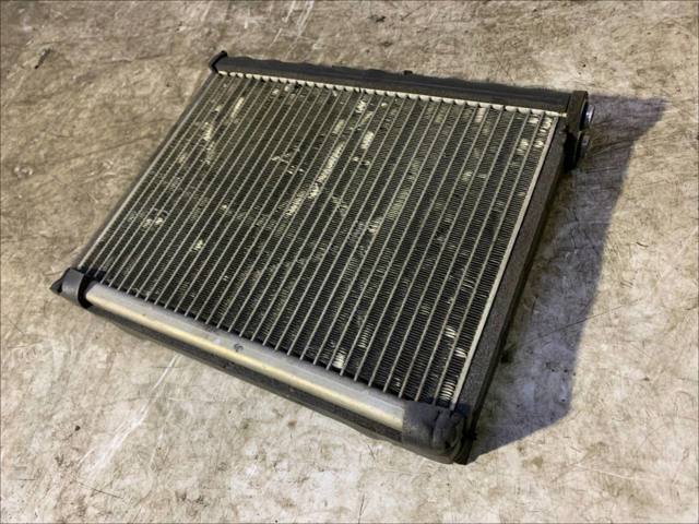 Випаровувач кондиціонера 7810A036 MITSUBISHI