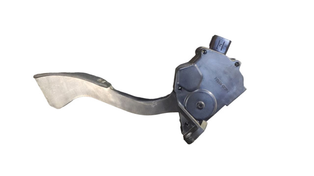 Підаль газу 7811042010 TOYOTA