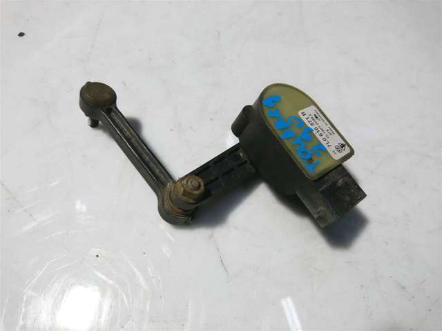 Датчик рівня положення кузова, задній 7L0616571D VAG