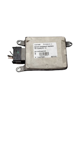 Радар зміни смуги руху 7L6907568B VAG