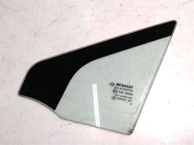 Скло водійських дверей 802630001R RENAULT