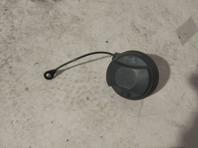 Кришка / пробка бензобака Opel Astra J Sports Tourer