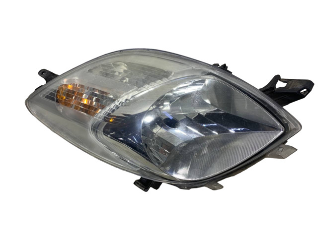 Фара передня права 811300D120 TOYOTA