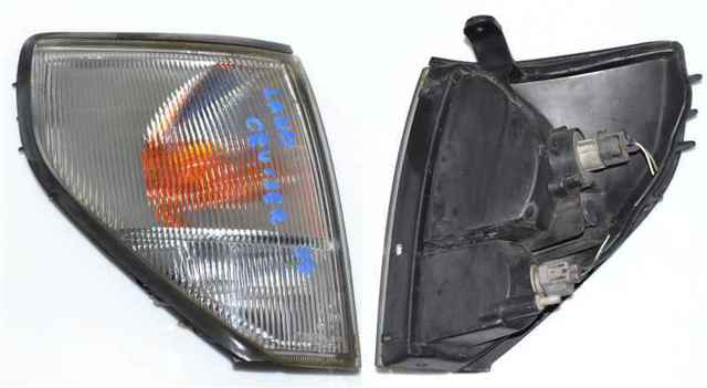 Покажчики повороту (передні) 8151160470 TOYOTA