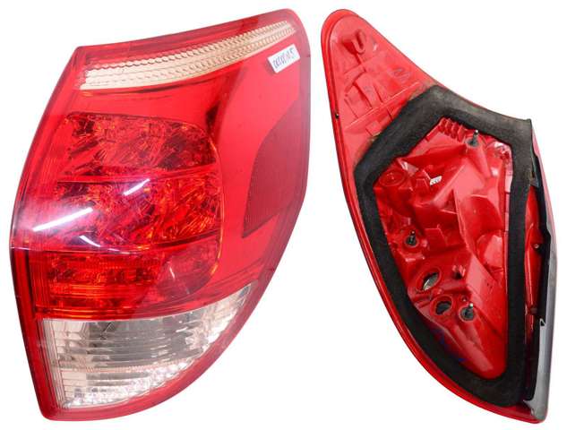 Ліхтар задній правий 8155142091 TOYOTA