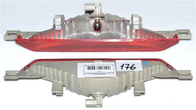 Додаткові задні стопи 8157013160 TOYOTA