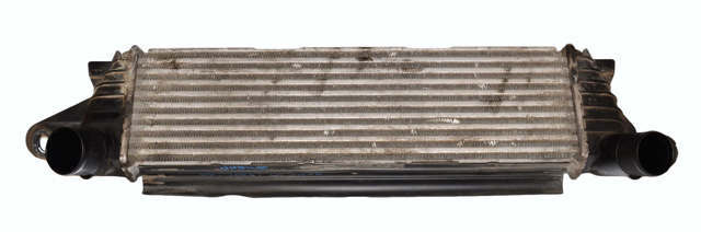 Радіатор інтеркулера 8200140970 RENAULT