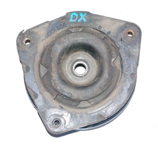 Опора амортизатора переднього правого 8200183568 NISSAN