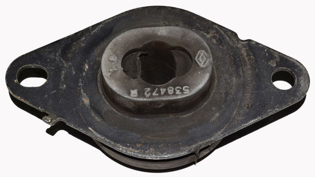Подушка (опора) двигуна, ліва 8200357462 RENAULT