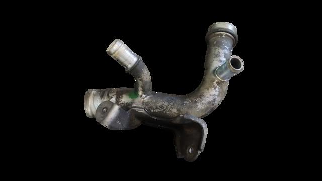 Патрубок системи охолодження 8200734989 RENAULT