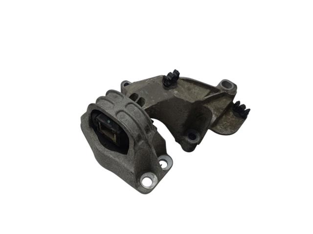 Подушка (опора) двигуна, права передня 8200805805 RENAULT
