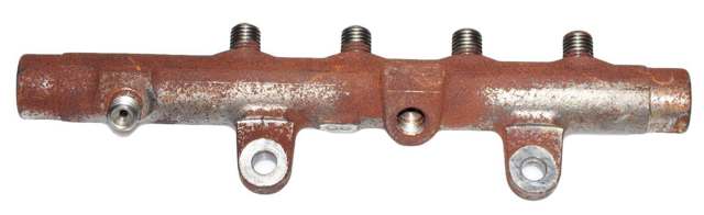 Розподільник палива 8200815617 NISSAN
