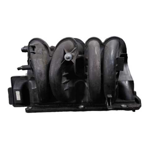 Колектор впускний 8200966437 RENAULT