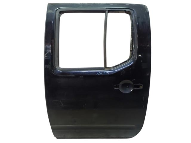 Двері задні 82101EB332 NISSAN