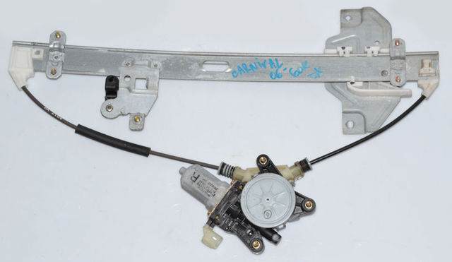 Склопідйомник задніх правих дверей 824604D020 HYUNDAI