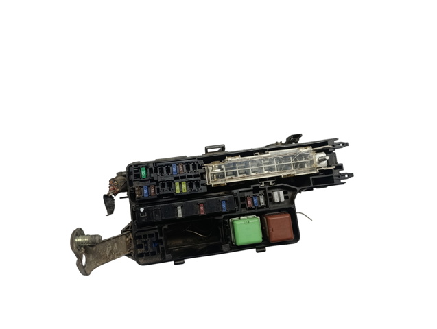 Корпус запобіжників 827410K010 TOYOTA