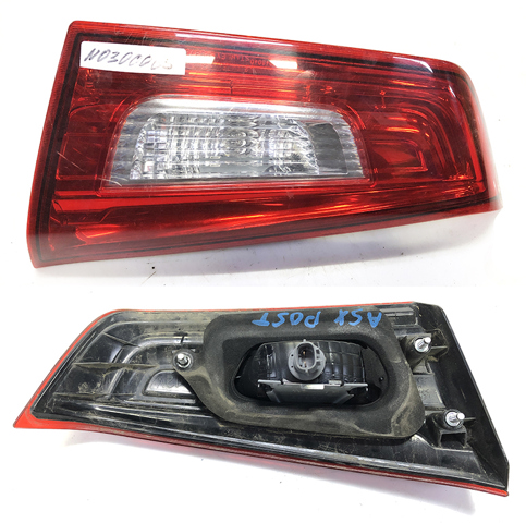 Ліхтар задній правий 8336A086 MITSUBISHI