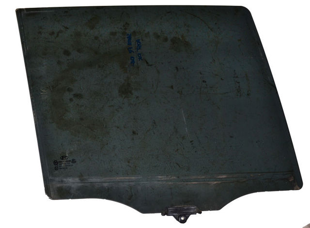 Вікно задніх дверей 834202B020 HYUNDAI