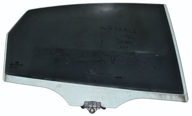 Скло задньої двері правої 834212H010 HYUNDAI