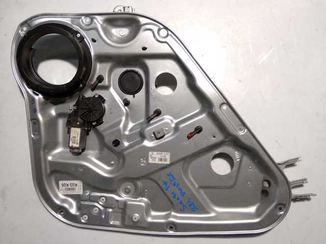 Склопідйомник задніх лівих дверей 834712B000 HYUNDAI