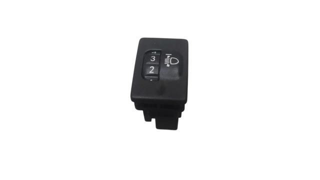 Кнопка коректора фар 8415202040 TOYOTA