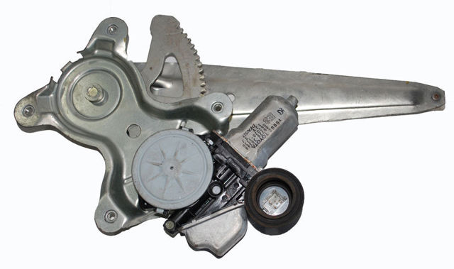 Моторчик склопідйомника двері задніх, правих 8572030380 TOYOTA