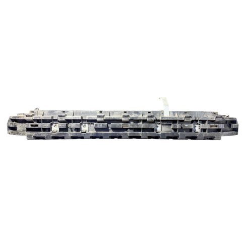 Кронштейн бампера заднього, центральний 8620600 VOLVO
