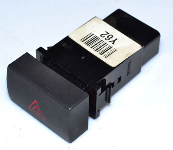 Кнопка аварійної сигналізації 864W0140 HYUNDAI