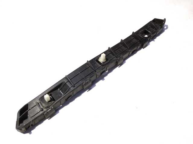 Ліве кріплення заднього бампера 86613A2200 HYUNDAI
