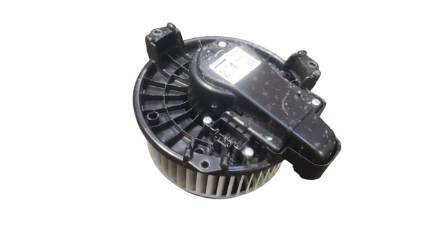 Електромотор пічки 8710360400 TOYOTA