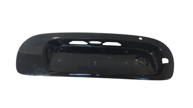Панель кріплення номерного знака, переднього 8737026510 HYUNDAI