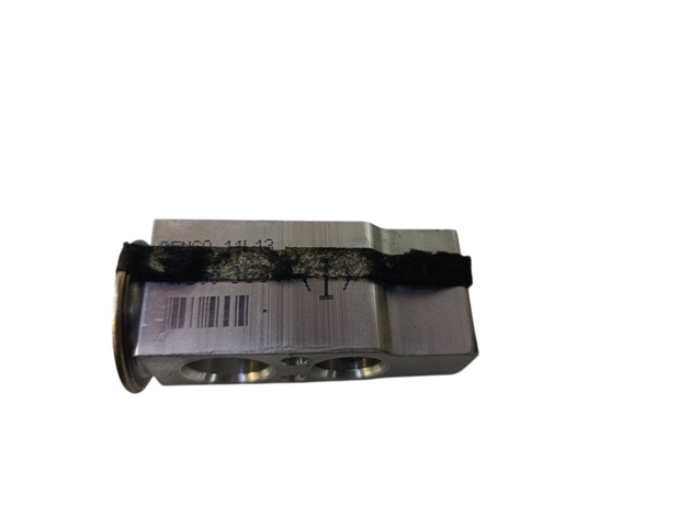 Клапан TRV, кондиціонера 8851547040 TOYOTA