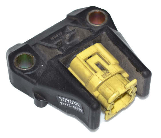 Датчик Ейрбег передній 8917345050 TOYOTA