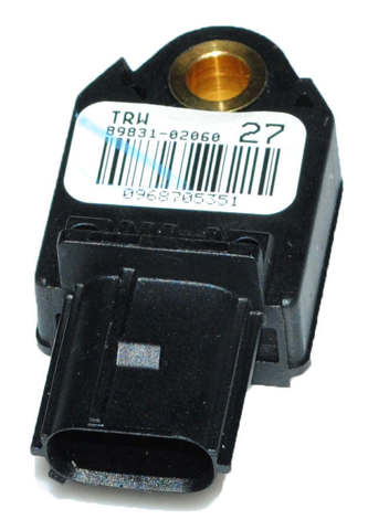 Датчик Ейрбег передній 8983102060 TOYOTA