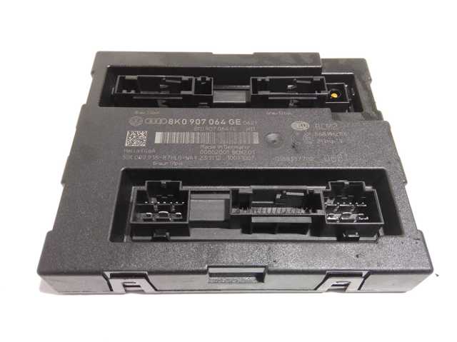 Блок управління комфорту 8K0907064GJ VAG