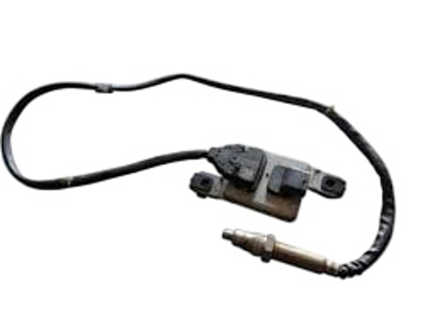 Датчик оксидів азоту NOX 8K0907807AC VAG
