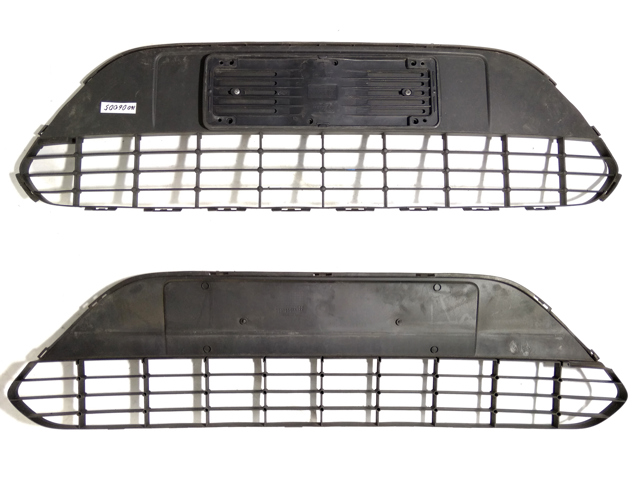 Решітка бампера нижня 8M5117B968BE FORD