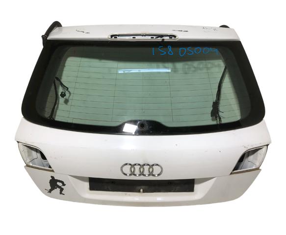 П'яті двері 8P4827023H VAG