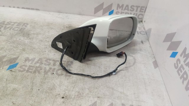 Накладка правого бокового дзеркала 8R0857528 VAG