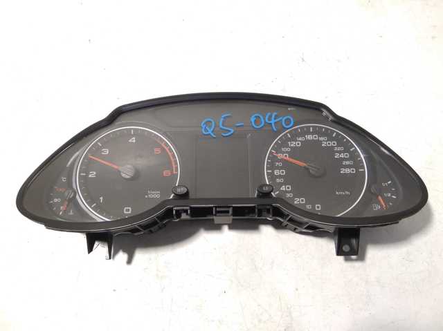щиток приладу 8R0920930D VAG