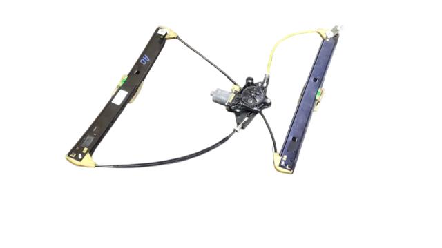Двигун склопідіймача двері передньої, правої 8W0959802 VAG