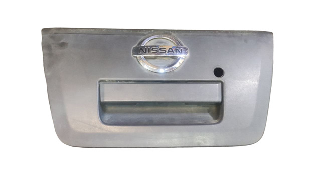 Накладка кришки багажника 90606EA810 NISSAN