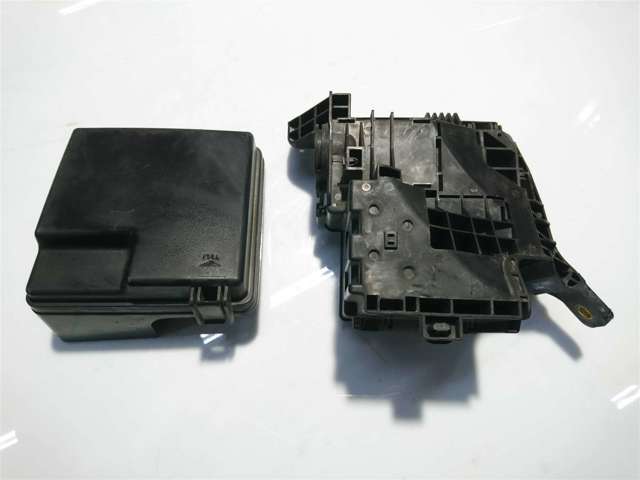 Корпус блока запобіжників 919502H010 HYUNDAI