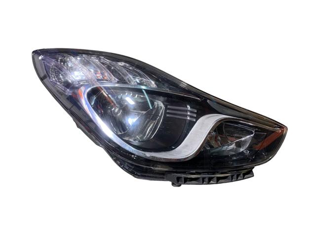 Фара передня права 921021K000 HYUNDAI