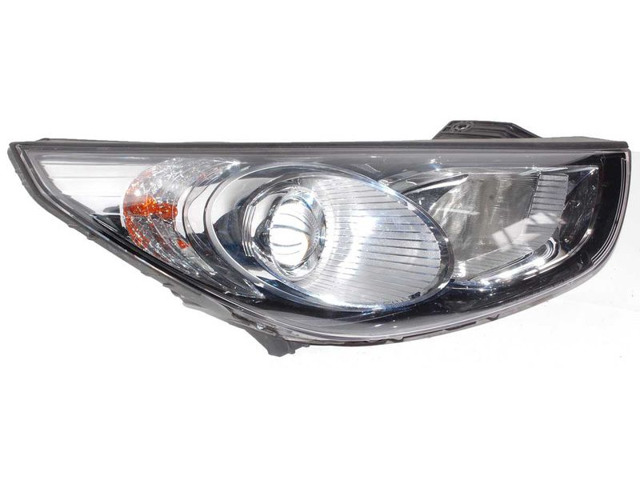 Фара правая 921022Y000 HYUNDAI