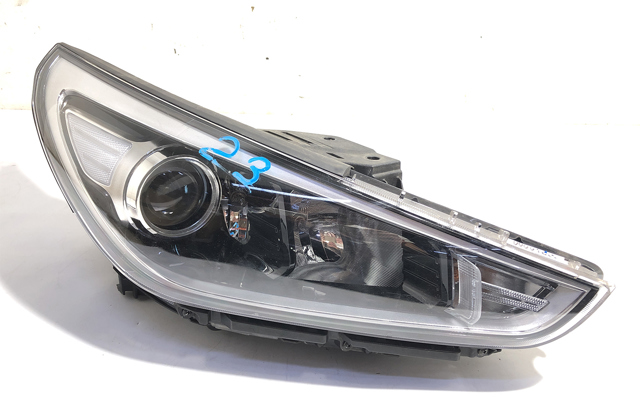 Фара основна права 92102G4020 HYUNDAI
